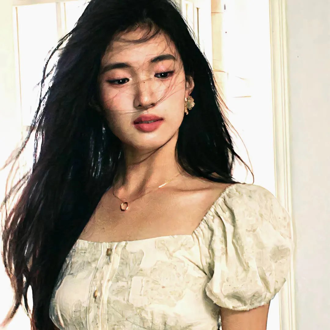 女心理师之暗夜重生 高清封面
