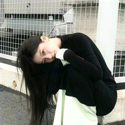 广告员 高清封面